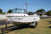 Aluminium boat on stainless steel trailer for sale 50 hp elect start p